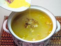 Фото приготовления рецепта: Суп с курицей, лапшой, пшеном и беконом - шаг №15