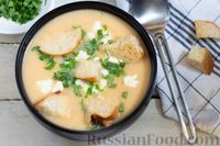 Фото приготовления рецепта: Картофельный крем-суп с корнем сельдерея - шаг №8