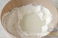 Фото приготовления рецепта: Дукатовые булочки с ванильным кремом - шаг №7