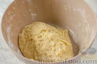 Фото приготовления рецепта: Дукатовые булочки с ванильным кремом - шаг №9