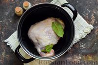 Фото приготовления рецепта: Сырный суп с курицей, зелёным горошком и кукурузой - шаг №2