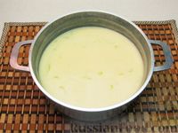 Фото приготовления рецепта: Горчичный суп с беконом, сливками и луком-пореем - шаг №20