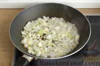Фото приготовления рецепта: Сырный суп со свининой и картофелем - шаг №5