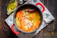 Фото приготовления рецепта: Картофельный суп-пюре с беконом и черносливом - шаг №8