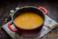 Фото приготовления рецепта: Картофельный суп-пюре с беконом и черносливом - шаг №11