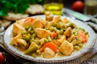 Фото к рецепту: Рагу с курицей, овощами и грибами