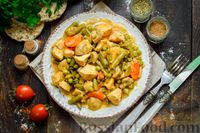 Фото приготовления рецепта: Рагу с курицей, овощами и грибами - шаг №11