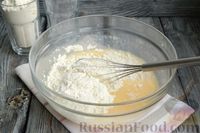 Фото приготовления рецепта: Пирог на йогурте, с заварным кремом - шаг №9