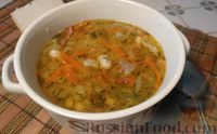 Фото приготовления рецепта: Фасолевый суп с капустой и копчёностями - шаг №16