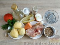 Фото приготовления рецепта: Куриный суп с чечевицей и овощами - шаг №1