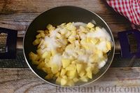Фото приготовления рецепта: Слойки с яблоками и заварным кремом - шаг №6