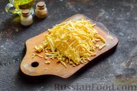 Фото приготовления рецепта: Запечённый картофель с брокколи, яичницей и сыром - шаг №8