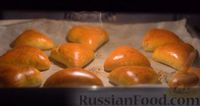 Фото приготовления рецепта: Быстрое дрожжевое тесто для пирожков ("Милашино" тесто) - шаг №14
