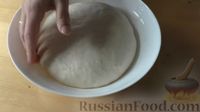 Фото приготовления рецепта: Cырно-чесночные хлебные палочки - шаг №5