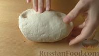 Фото приготовления рецепта: Cырно-чесночные хлебные палочки - шаг №4