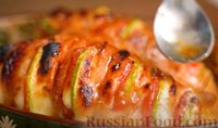 Фото приготовления рецепта: Сочная куриная грудка, фаршированная кабачками, помидорами и сыром - шаг №13