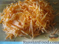 Фото приготовления рецепта: Тефтели с рисом  в томатном соусе - шаг №4
