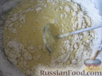 Фото приготовления рецепта: Сырники со сметанной начинкой (в духовке) - шаг №13