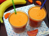 Фото к рецепту: Морковно-банановый смузи с кефиром и яблочным соком