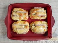 Фото приготовления рецепта: Горячие бутерброды с кабачком, сосисками и сыром - шаг №13