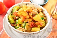 Фото приготовления рецепта: Рагу из куриного филе, с кабачками, молодой картошкой и помидорами - шаг №18