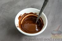 Фото приготовления рецепта: Кокосовое печенье с шоколадом - шаг №7