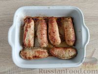 Фото приготовления рецепта: Рулетики из свинины со шпинатом и яйцами - шаг №17