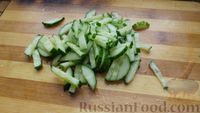 Фото приготовления рецепта: Овощной салат с икрой минтая - шаг №5