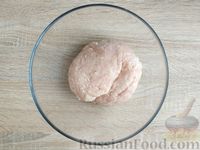 Фото приготовления рецепта: Куриные зразы со шпинатом и яйцом - шаг №10