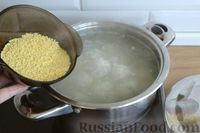 Фото приготовления рецепта: Суп с куриными фрикадельками, шампиньонами и пшеном - шаг №9