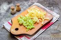 Фото приготовления рецепта: Куриное филе, запечённое с фасолью и овощами, в томатном соусе - шаг №7