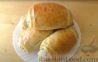 Фото к рецепту: Хлебные слоистые булочки с сушёными травами