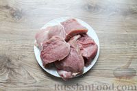 Фото приготовления рецепта: Бефстроганов из свинины в сливочно-томатном соусе - шаг №2