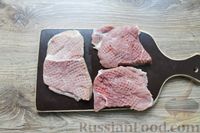 Фото приготовления рецепта: Бефстроганов из свинины в сливочно-томатном соусе - шаг №3
