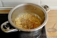 Фото приготовления рецепта: Пряный суп с куриным филе и консервированной фасолью - шаг №10
