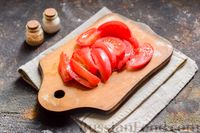 Фото приготовления рецепта: Кабачки, запечённые с молодой картошкой и помидорами, в соусе бешамель - шаг №10