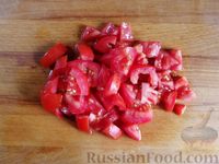Фото приготовления рецепта: Кабачки, тушенные с болгарским перцем и помидором, в микроволновке - шаг №5