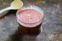 Фото приготовления рецепта: Смузи-боул с овсянкой, фруктами, клубникой и семечками - шаг №9