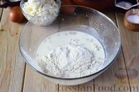 Фото приготовления рецепта: Сдобные творожные булочки с ванилью - шаг №2