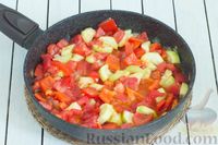 Фото приготовления рецепта: Чечевица с кабачком, сладким перцем и помидорами - шаг №9