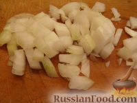 Фото приготовления рецепта: Суп из сушеных грибов с лапшой - шаг №2