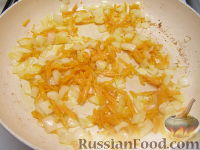 Фото приготовления рецепта: Суп из сушеных грибов с лапшой - шаг №4