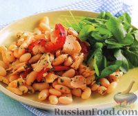 Фото к рецепту: Фасолевый салат с тунцом и перцем