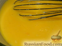 Фото приготовления рецепта: Мясные котлеты с сыром в вафельной "шубе" - шаг №8