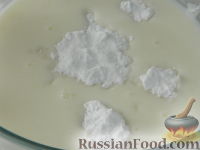 Фото приготовления рецепта: Домашние блины на молоке, с курицей - шаг №3