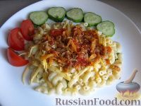 Фото к рецепту: Паста (макароны) с овощами и сыром