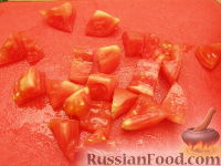 Фото приготовления рецепта: Овощное соте с шампиньонами и сыром (в микроволновке) - шаг №3