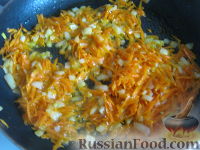 Фото приготовления рецепта: Горчично-овощной маринад для шашлыка - шаг №3