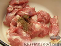 Фото приготовления рецепта: Шашлык из свинины «Быстрый» - шаг №4