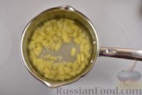 Фото приготовления рецепта: Суп с фрикадельками и фунчозой - шаг №7